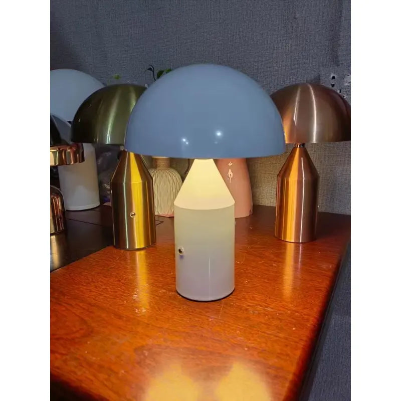 Post-Modern Mushroom Desk Lamp – Copper-Plated Metal Accent Light